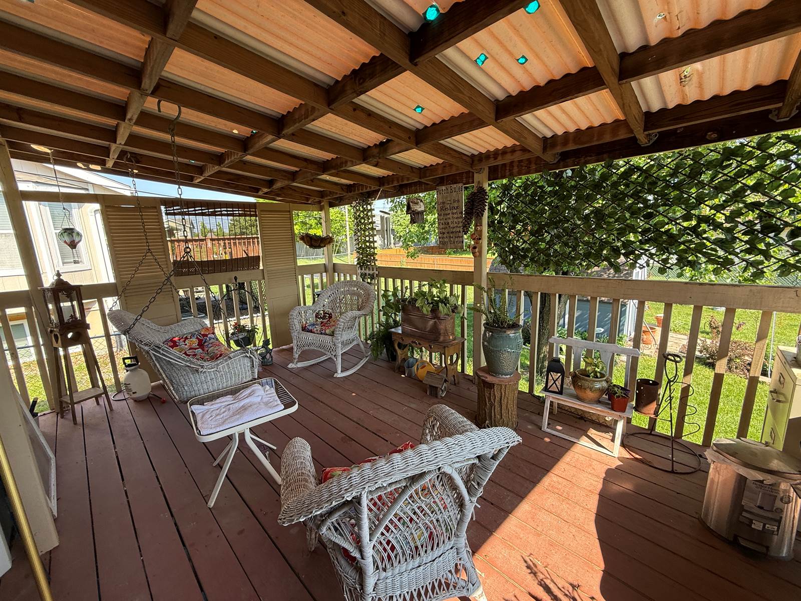 7408 SW 27th St, Topeka, KS 66614