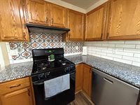 7408 SW 27th St, Topeka, KS 66614