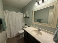 7408 SW 27th St, Topeka, KS 66614