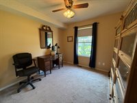 7408 SW 27th St, Topeka, KS 66614