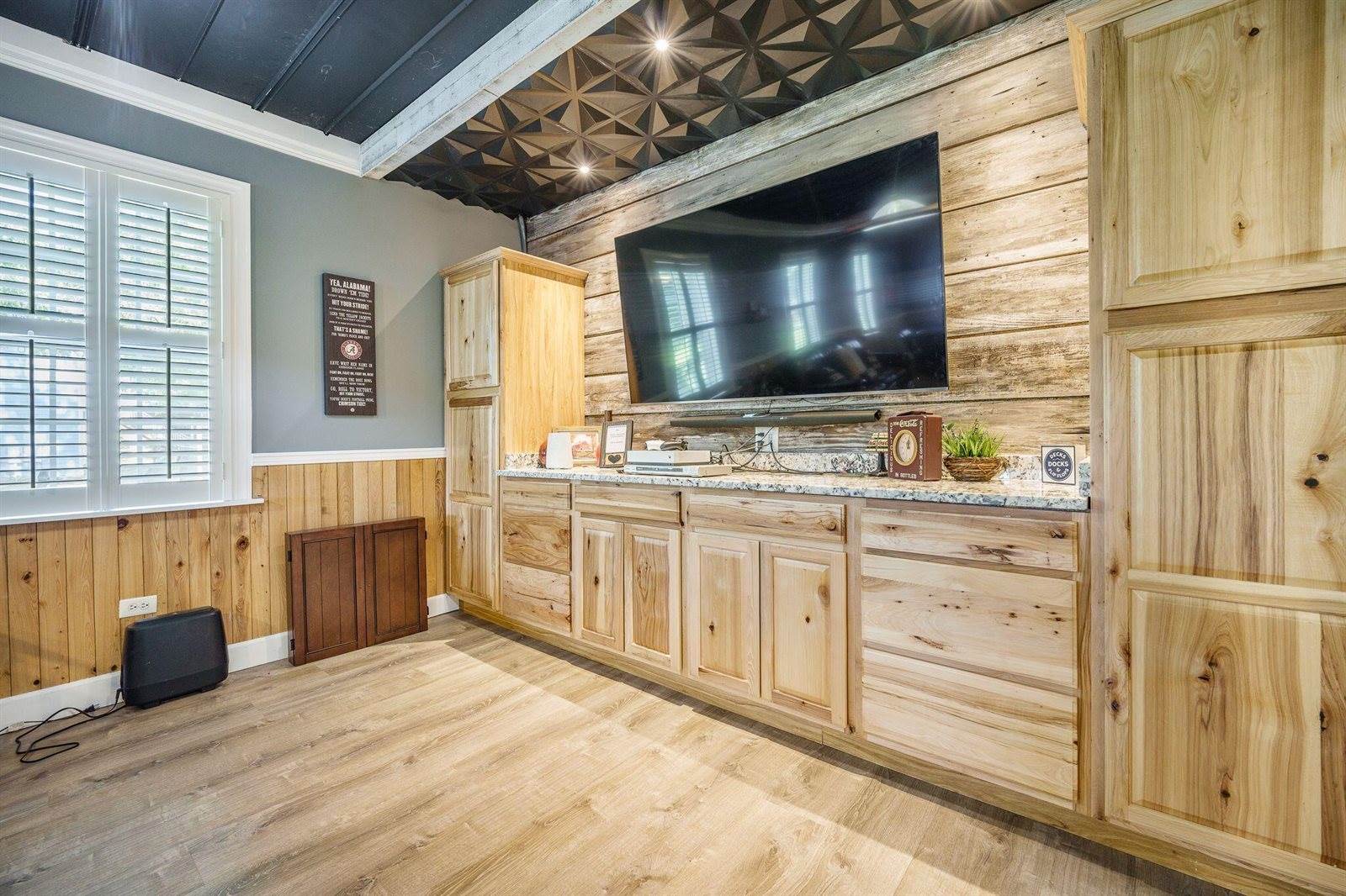 1537 Litzler Drive, Manning, SC 29102