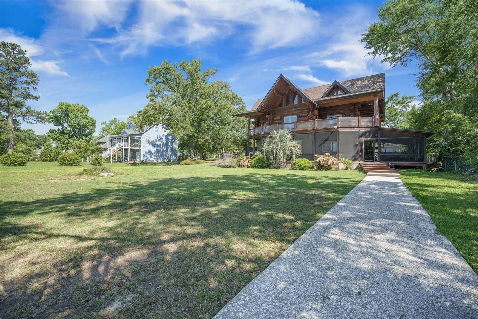 1537 Litzler Drive, Manning, SC 29102