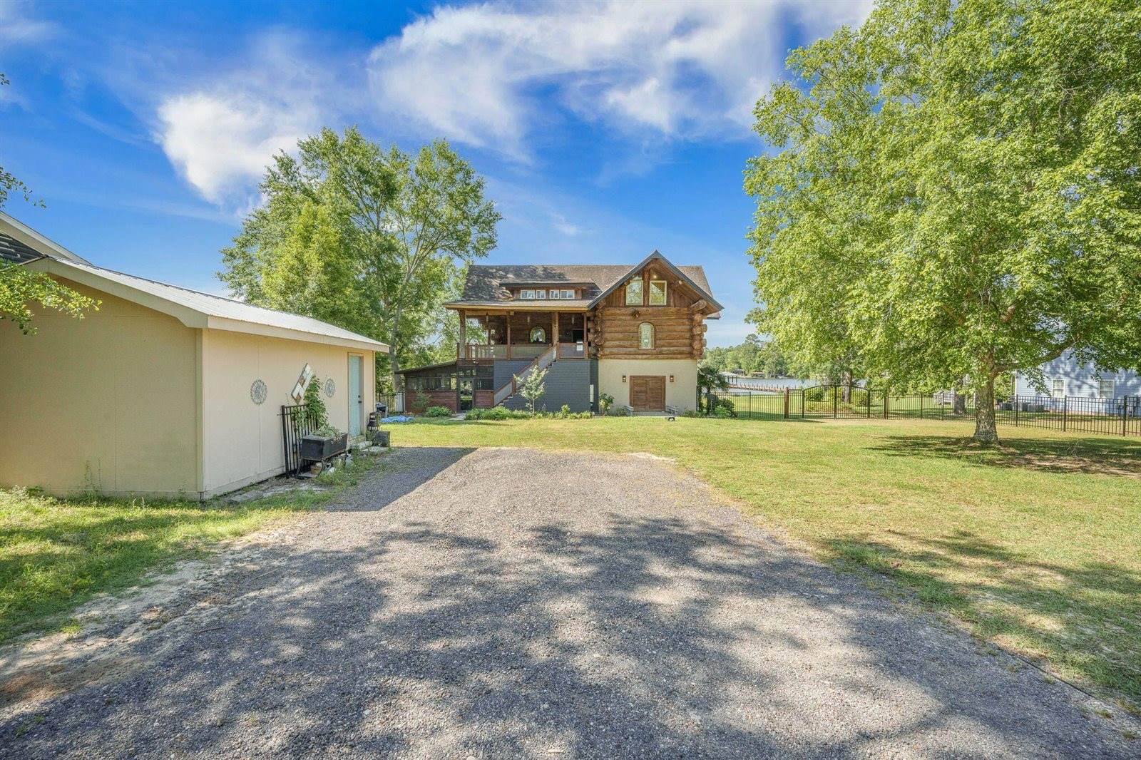 1537 Litzler Drive, Manning, SC 29102