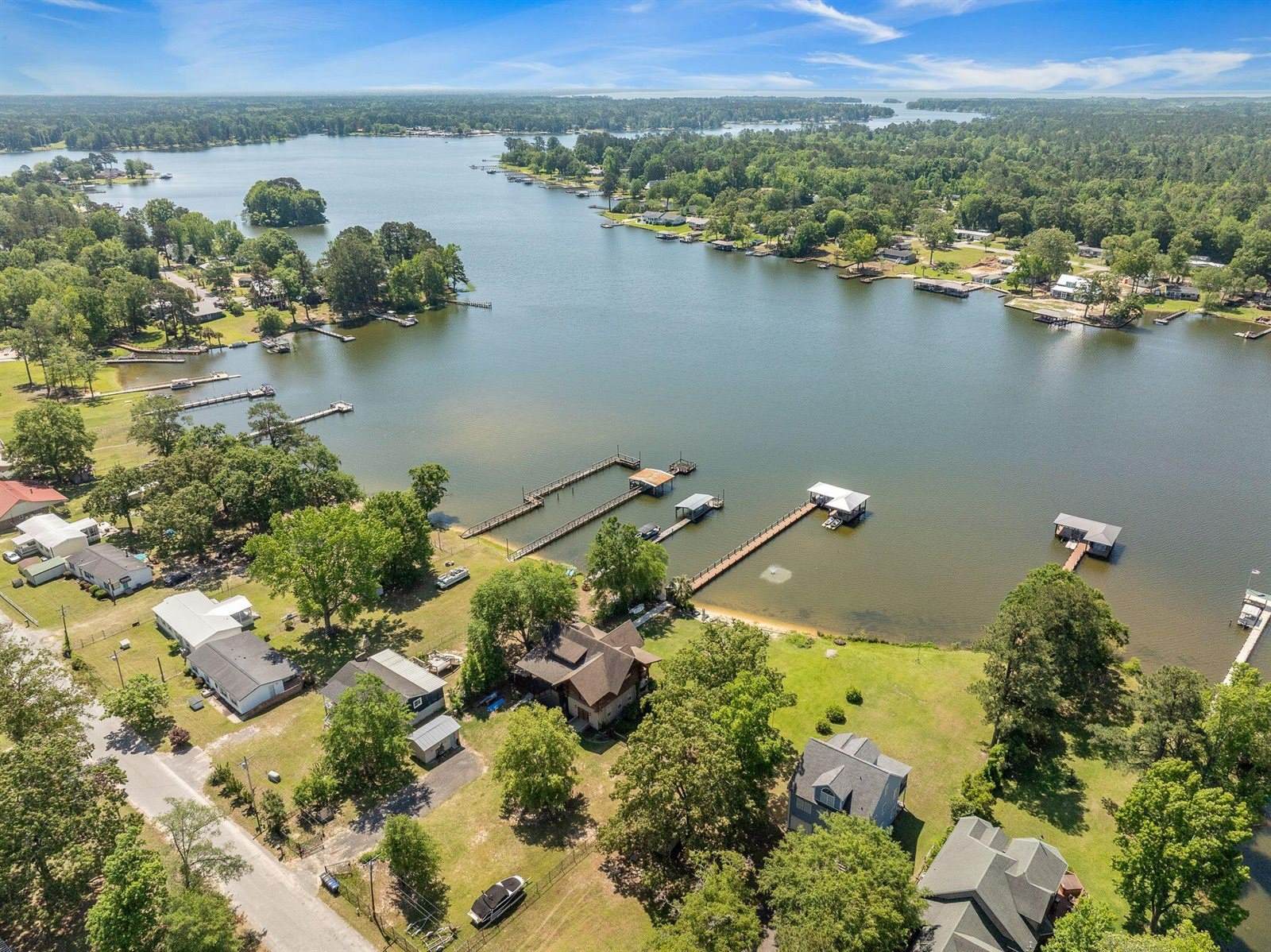 1537 Litzler Drive, Manning, SC 29102