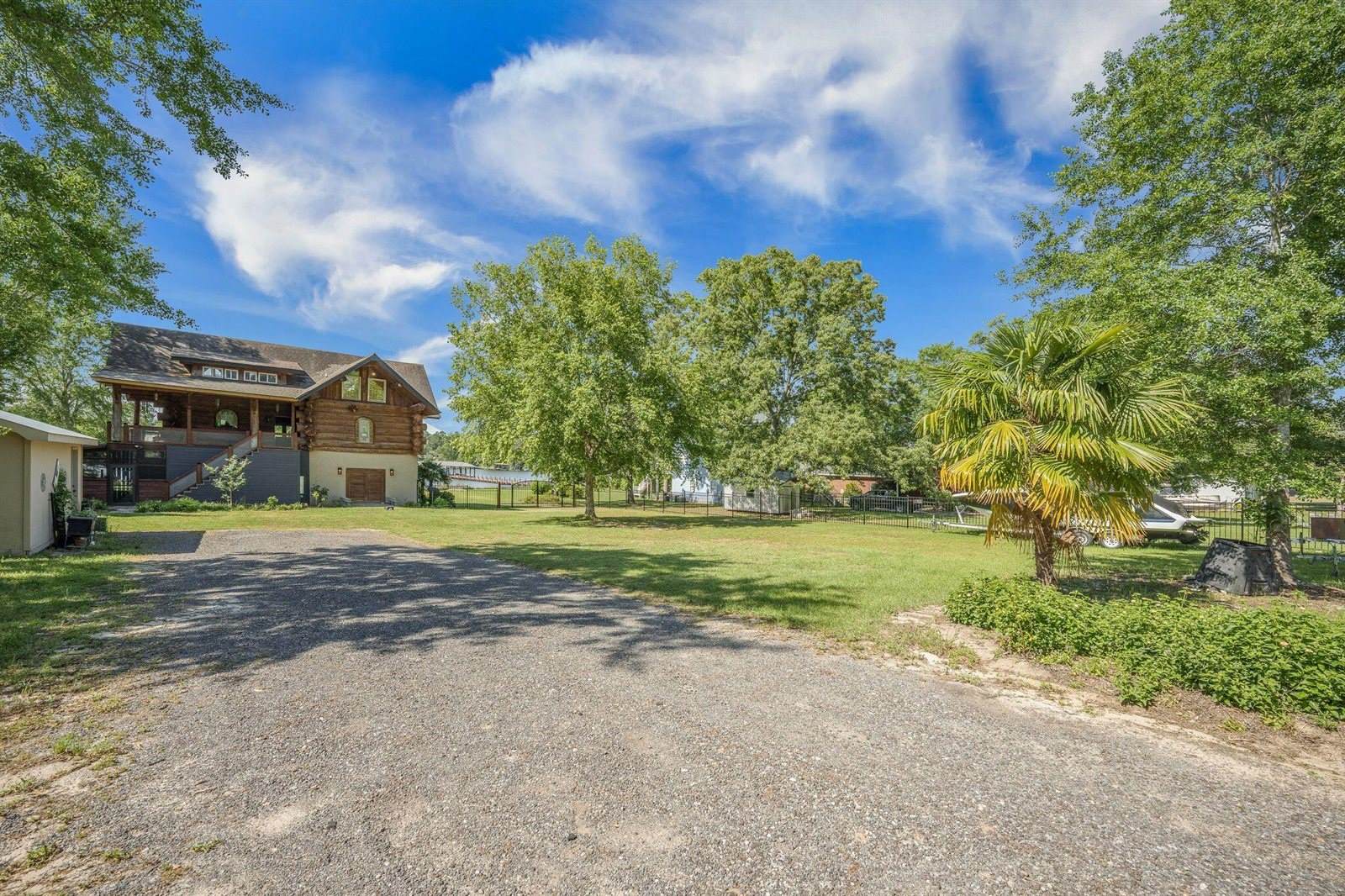 1537 Litzler Drive, Manning, SC 29102