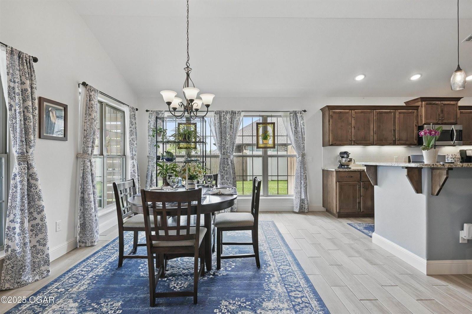 951 Lakeview Drive, Webb City, MO 64870