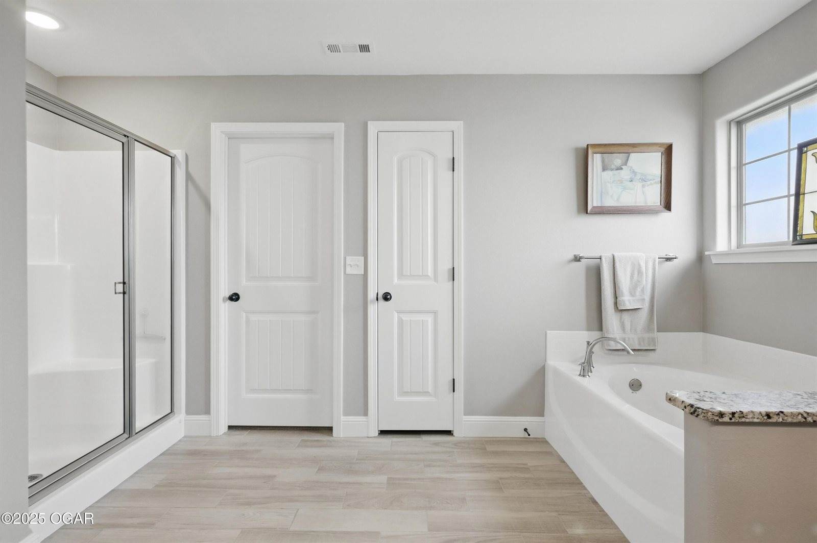 951 Lakeview Drive, Webb City, MO 64870