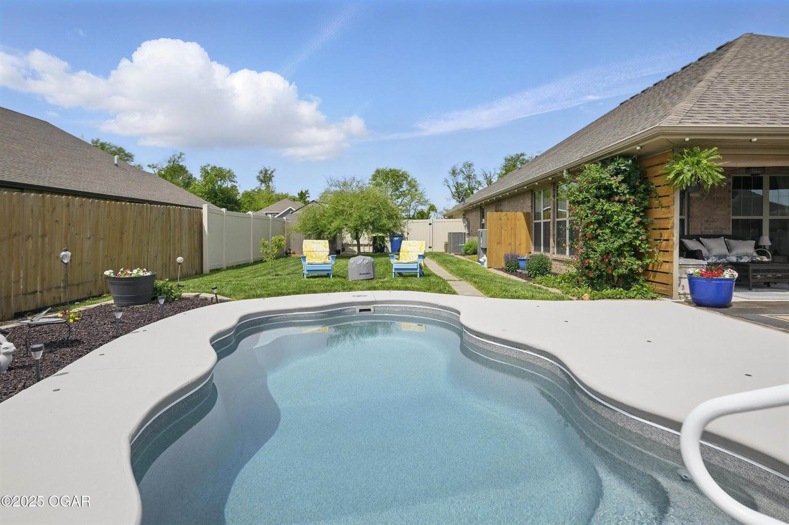 951 Lakeview Drive, Webb City, MO 64870