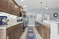 951 Lakeview Drive, Webb City, MO 64870