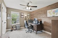 951 Lakeview Drive, Webb City, MO 64870