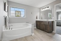 951 Lakeview Drive, Webb City, MO 64870