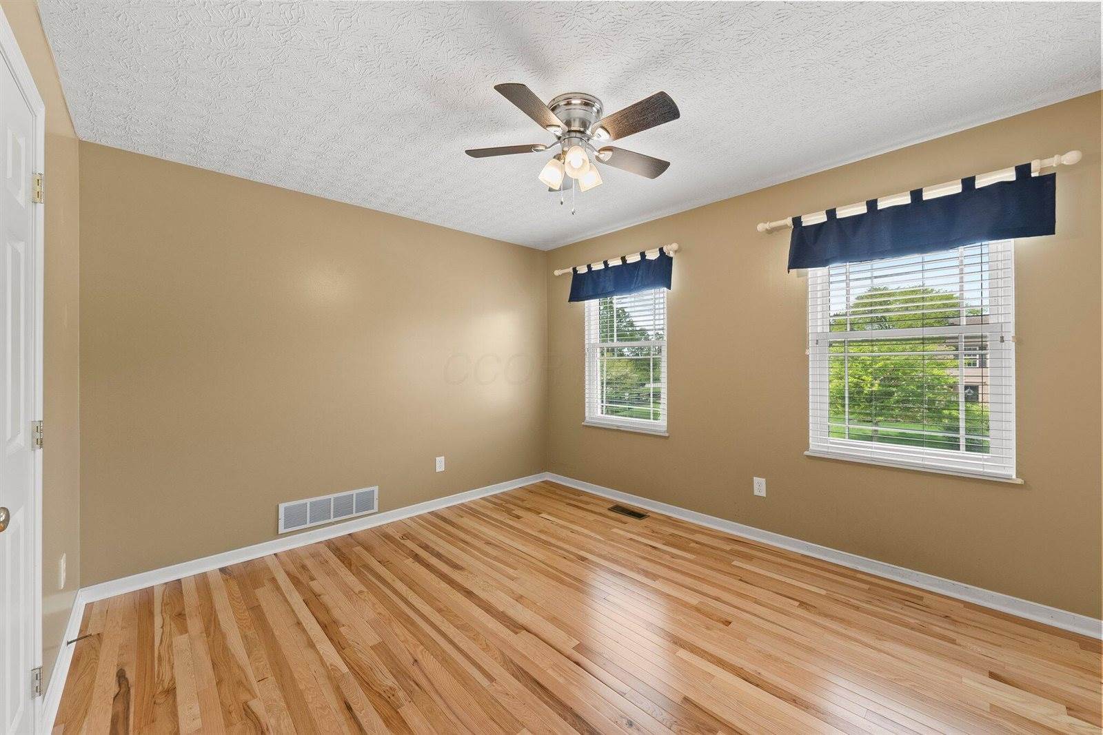 2938 Splitrock Road, Columbus, OH 43221