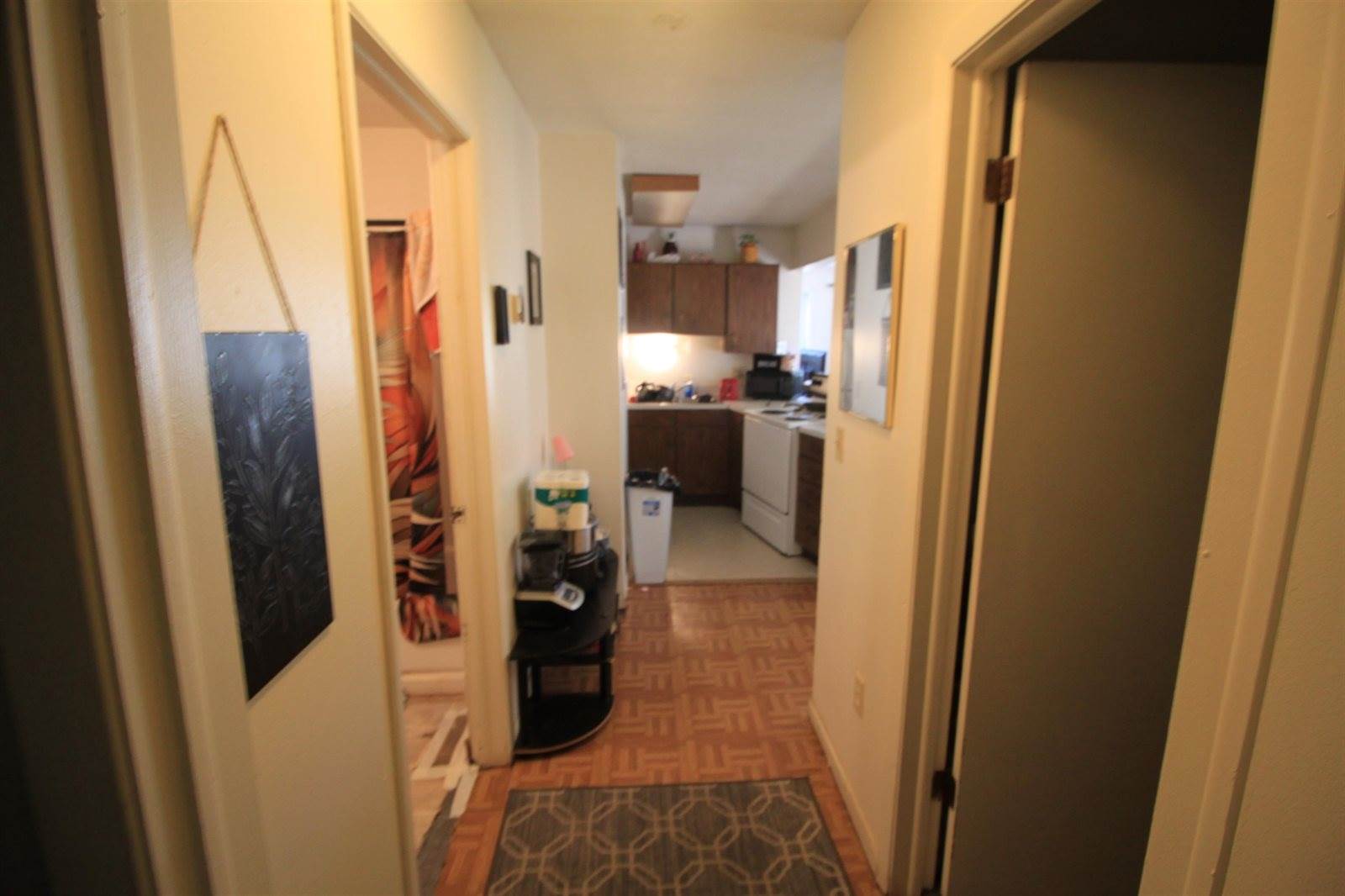 909A 21st Ave NW, Minot, ND 58703