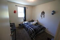 909A 21st Ave NW, Minot, ND 58703