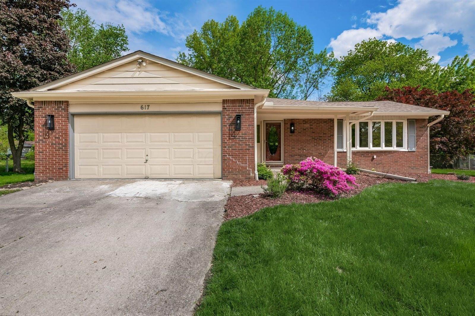 617 Codrington Circle, Columbus, OH 43230