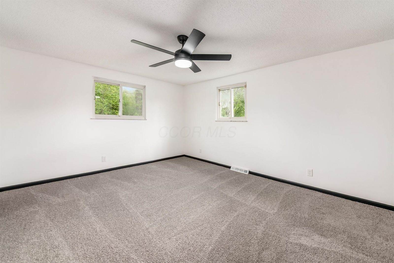 617 Codrington Circle, Columbus, OH 43230