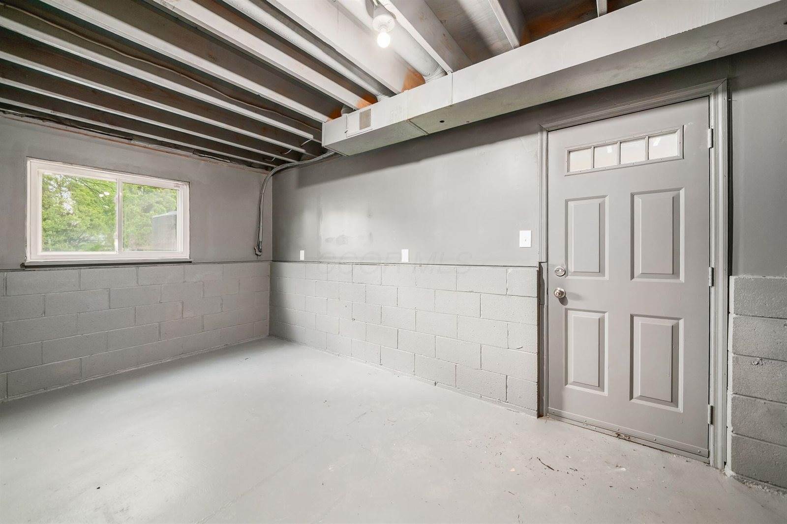 617 Codrington Circle, Columbus, OH 43230