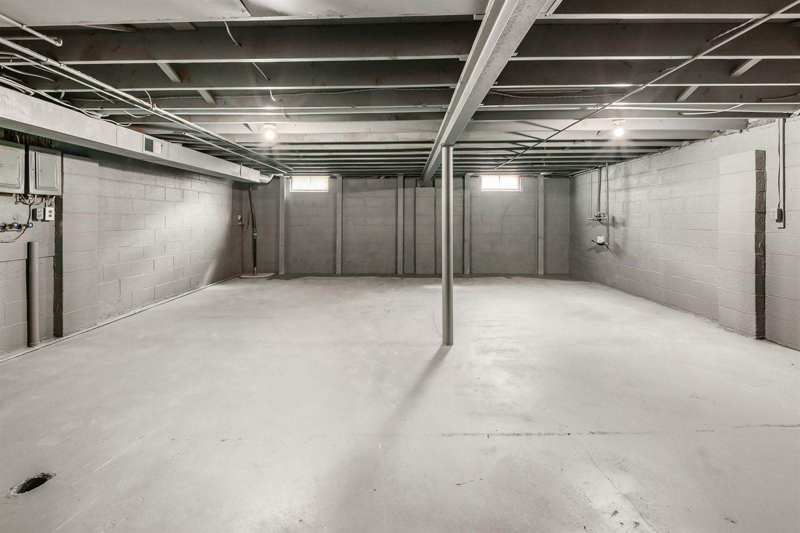 617 Codrington Circle, Columbus, OH 43230