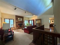 9445 Deer Trail Rd, Hoyt, KS 66440