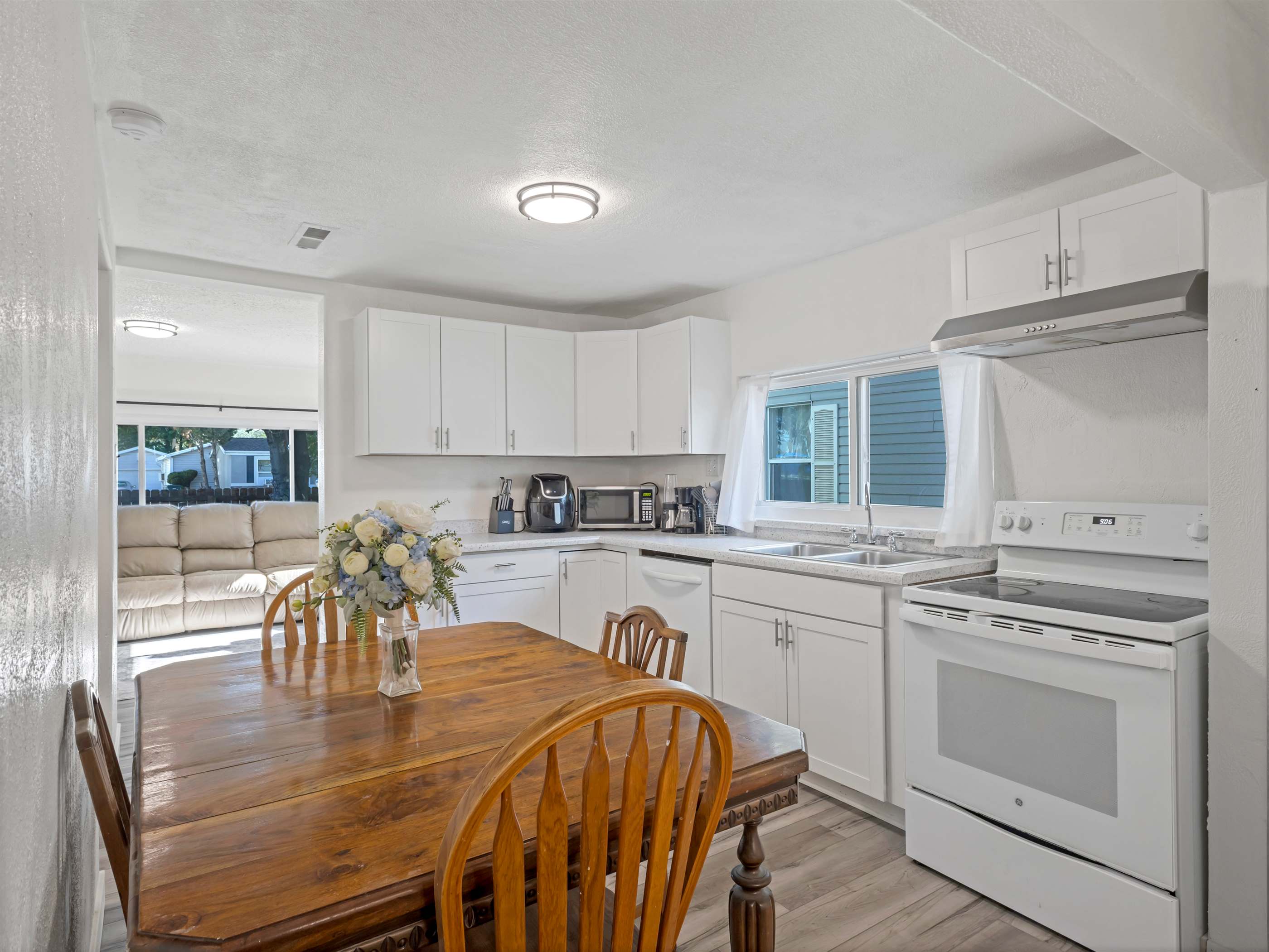 1653 West Malvern Ave South, West Valley City, UT 84119