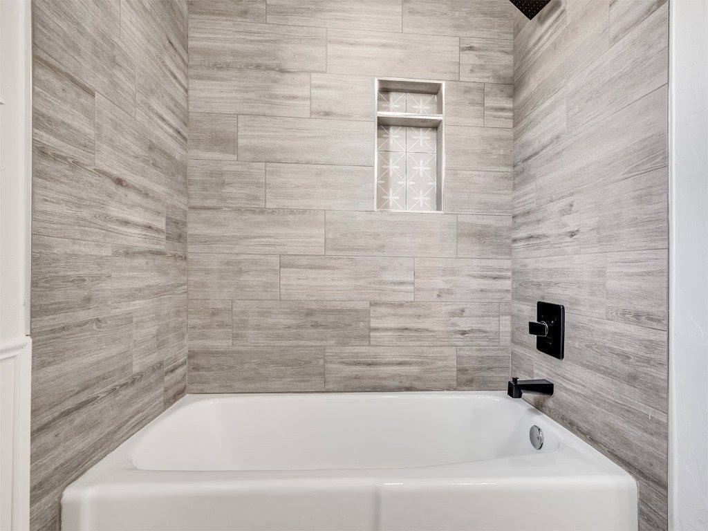 203 East Chicago Street, Shawnee, OK 74804