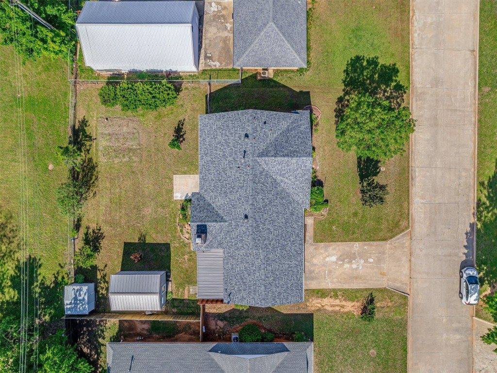 203 East Chicago Street, Shawnee, OK 74804