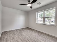 203 East Chicago Street, Shawnee, OK 74804