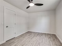 203 East Chicago Street, Shawnee, OK 74804