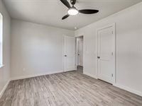 203 East Chicago Street, Shawnee, OK 74804