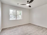 203 East Chicago Street, Shawnee, OK 74804