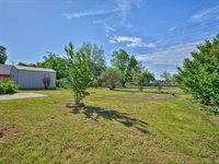 203 East Chicago Street, Shawnee, OK 74804
