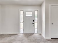 203 East Chicago Street, Shawnee, OK 74804