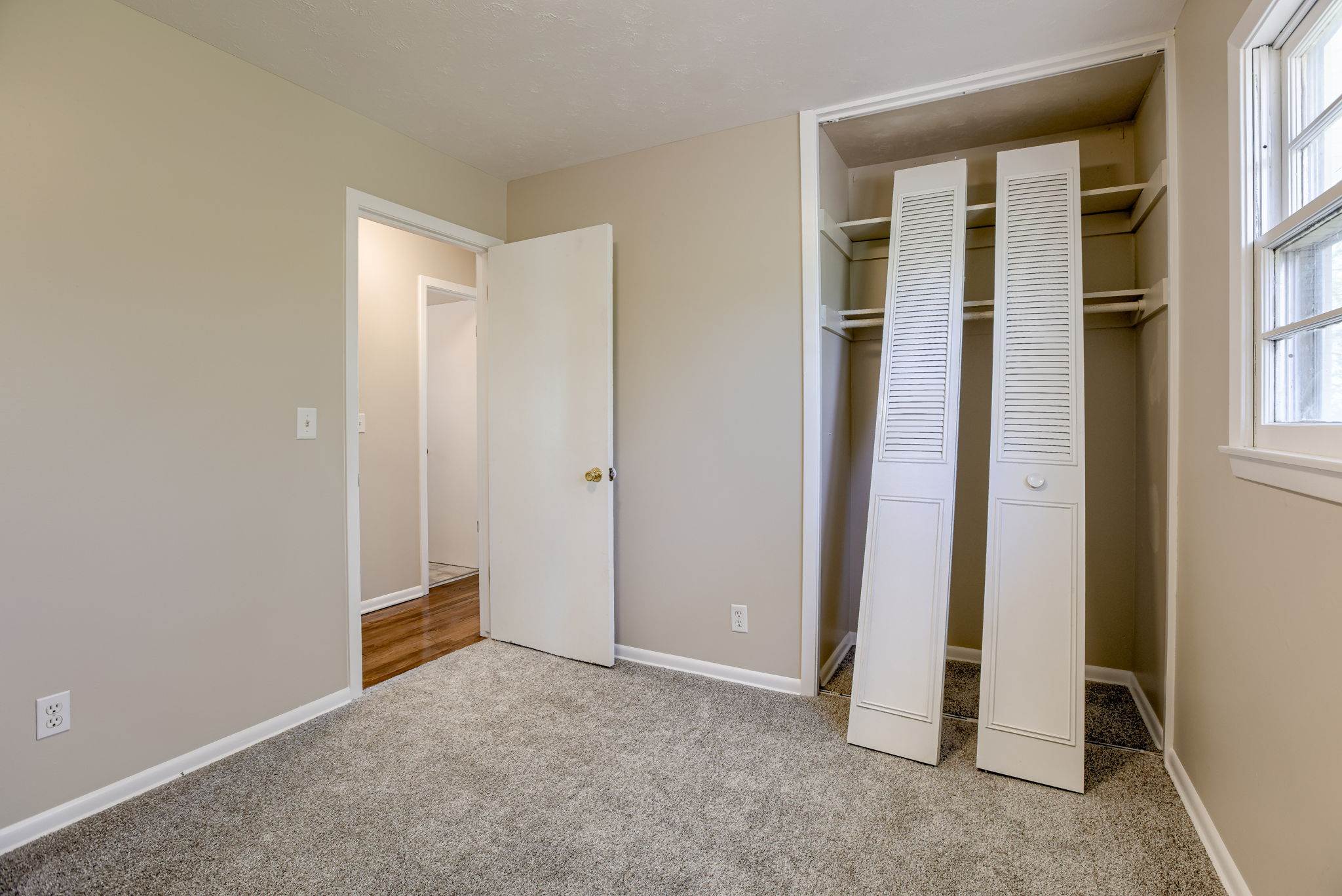 7723 Nebraska Avenue, Omaha, NE 68134