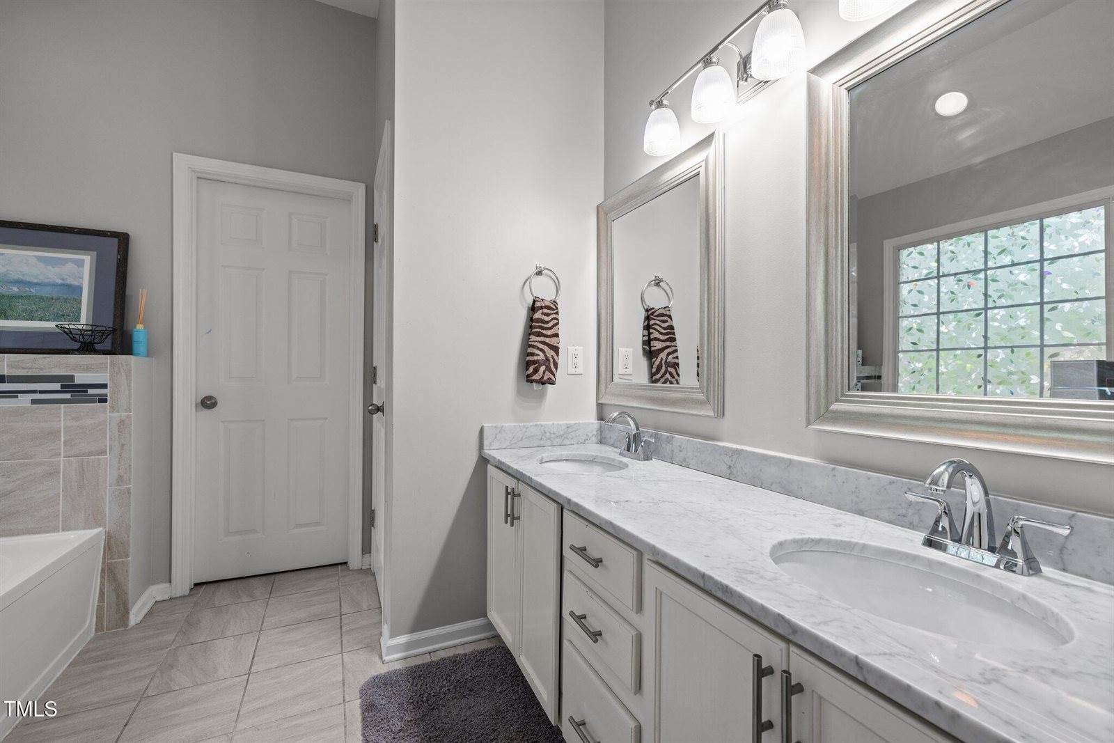 1204 Benoit Place, Apex, NC 27502