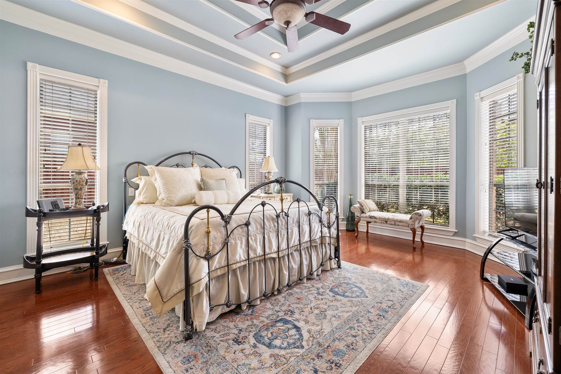 2213 Woodlands Drive, Tyler, TX 75703