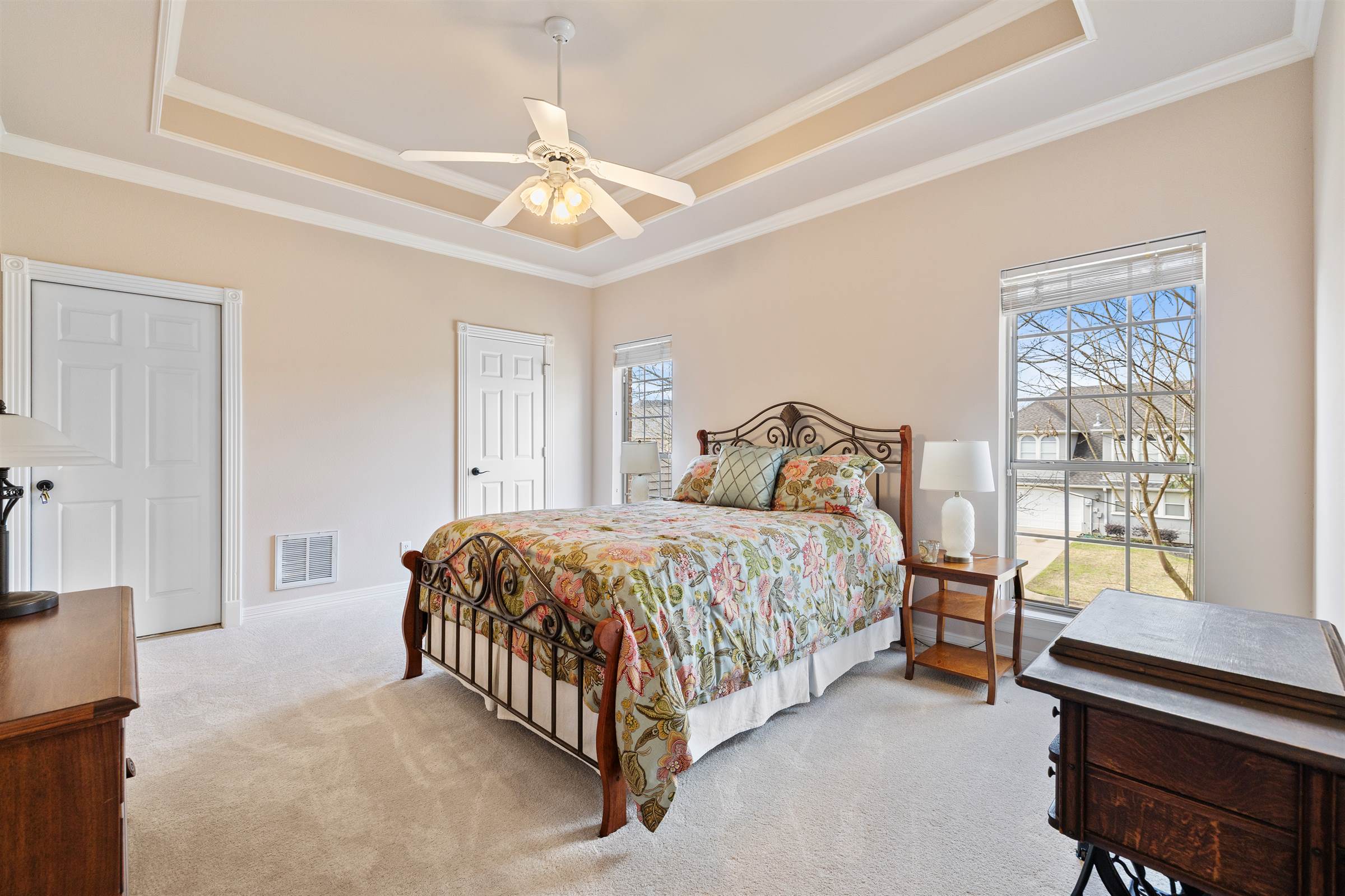 2213 Woodlands Drive, Tyler, TX 75703