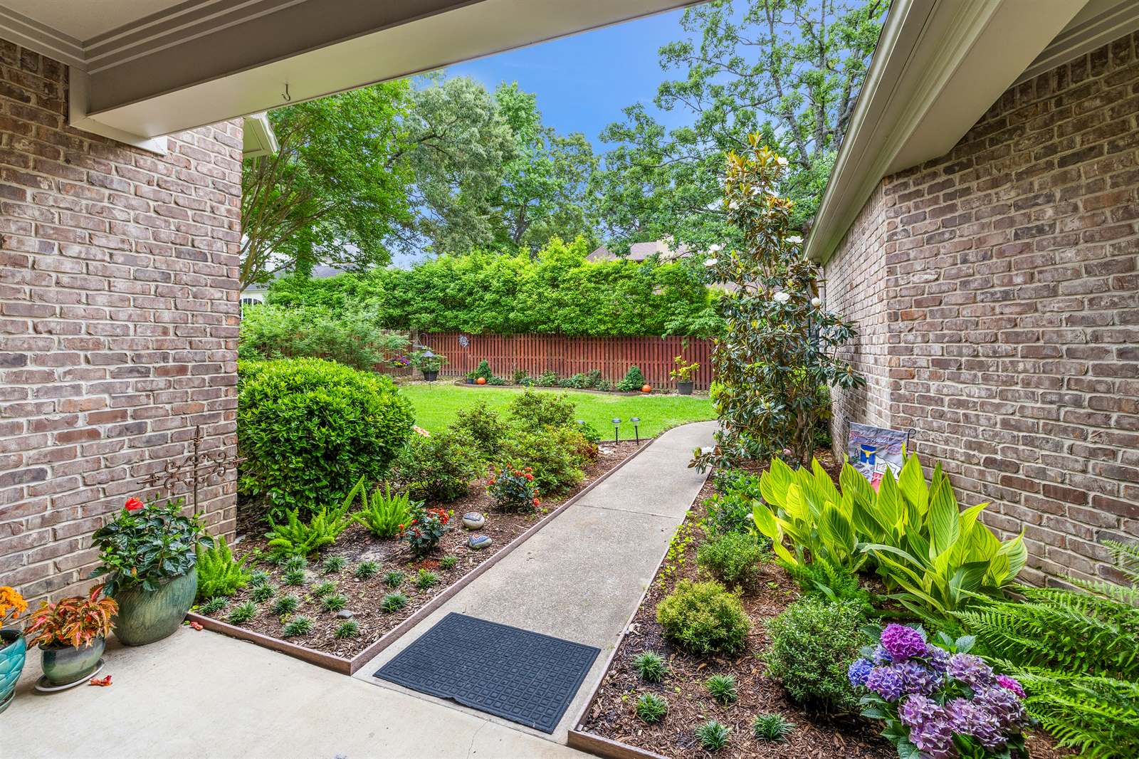 2213 Woodlands Drive, Tyler, TX 75703