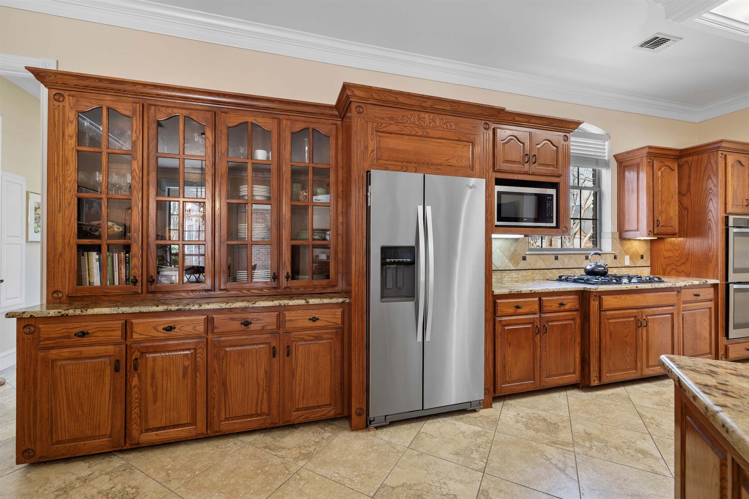 2213 Woodlands Drive, Tyler, TX 75703