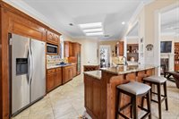 2213 Woodlands Drive, Tyler, TX 75703