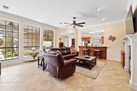 2213 Woodlands Drive, Tyler, TX 75703