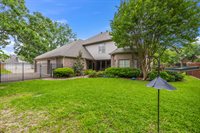 2213 Woodlands Drive, Tyler, TX 75703