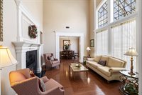 2213 Woodlands Drive, Tyler, TX 75703