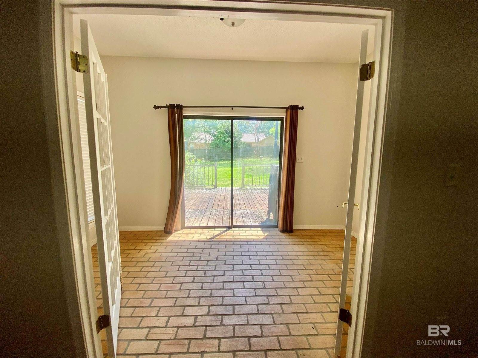 433 Clairmont Avenue, Monroeville, AL 36460