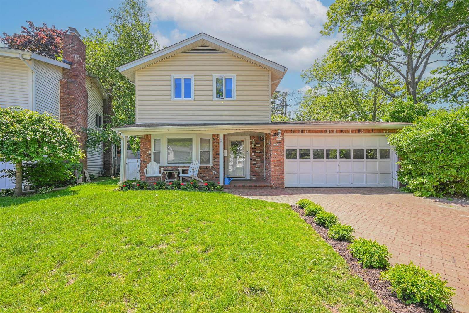 2 Boat Lane, Port Washington, NY 11050