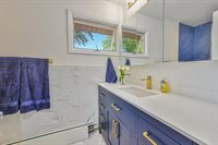 2 Boat Lane, Port Washington, NY 11050