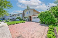 2 Boat Lane, Port Washington, NY 11050