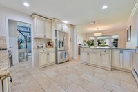 2 Boat Lane, Port Washington, NY 11050