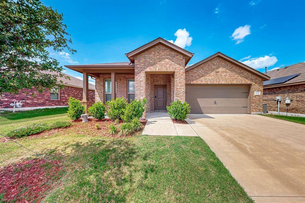 4612 Corktree Lane, Crowley, TX 76036