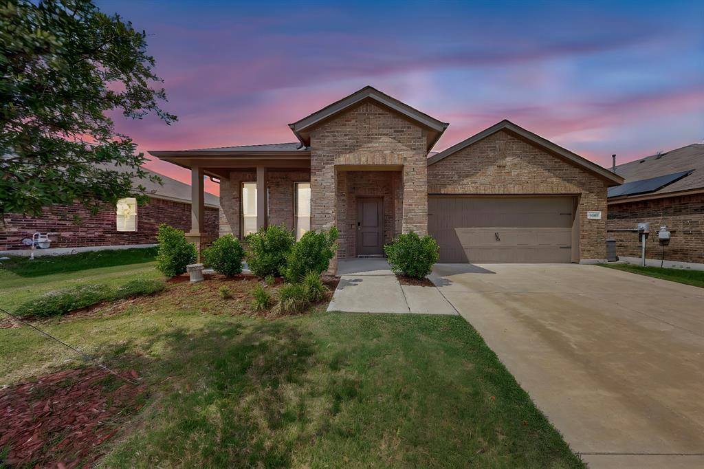 4612 Corktree Lane, Crowley, TX 76036