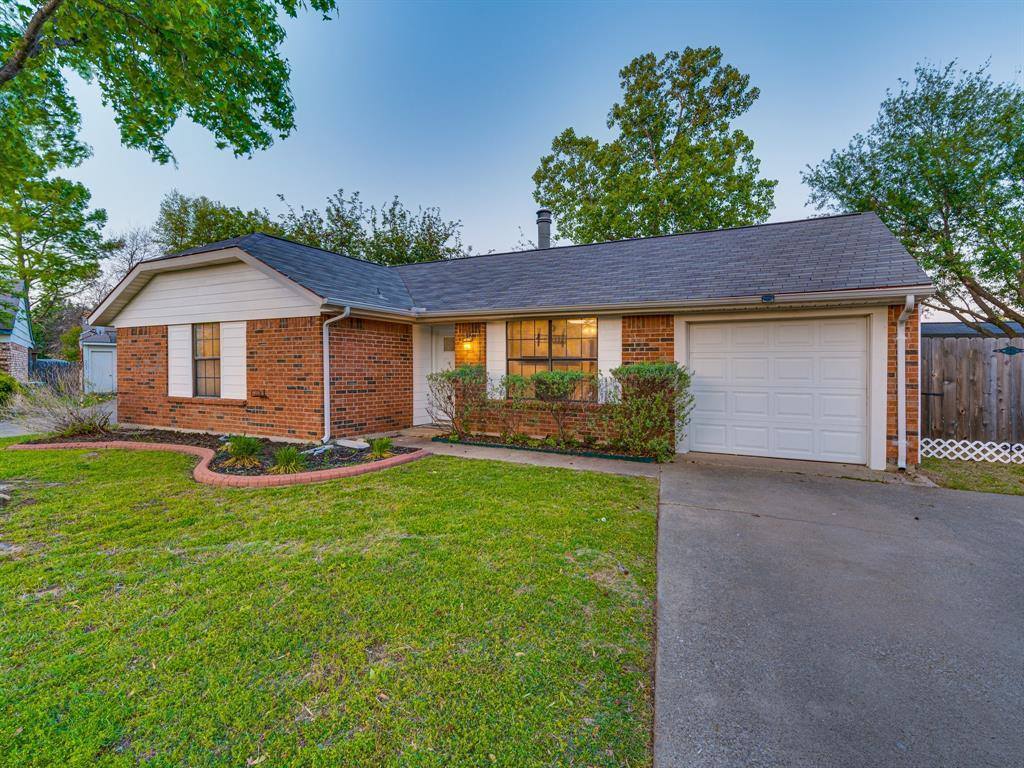 5005 Drew Court, Arlington, TX 76017